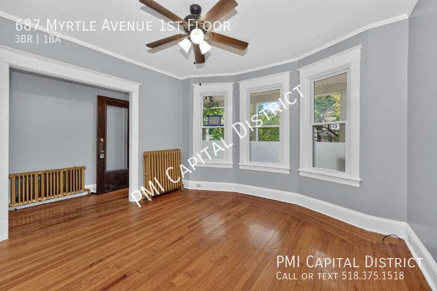 687 Myrtle Ave 1st Fl - Photo 4 of 26
