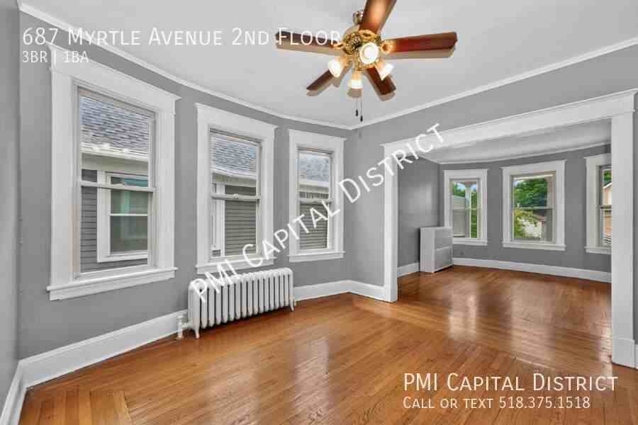 687 Myrtle Ave 2nd Fl - Photo 3 of 29