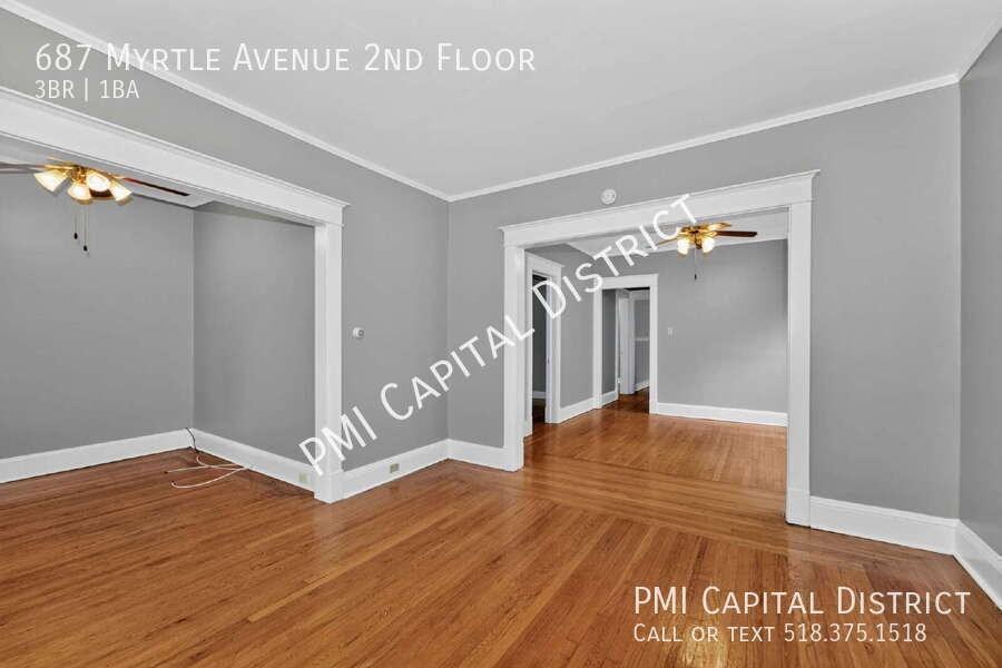 687 Myrtle Ave 2nd Fl - Photo 5 of 29