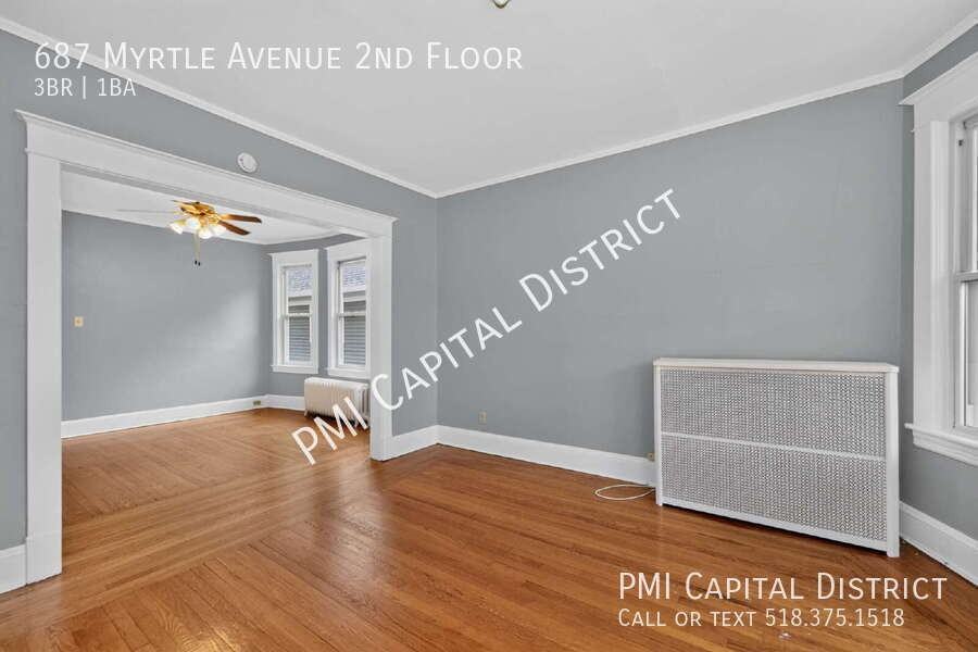 687 Myrtle Ave 2nd Fl - Photo 6 of 29