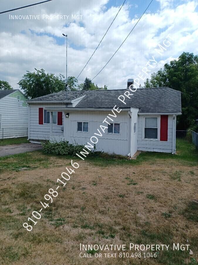 1121 W Buder Ave - Photo 2 of 31
