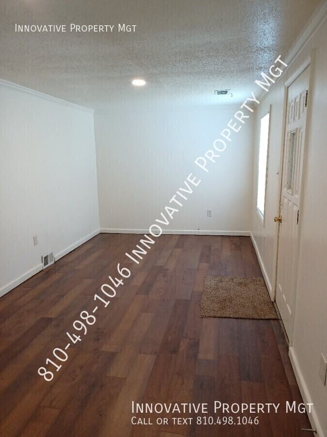 1121 W Buder Ave - Photo 6 of 31