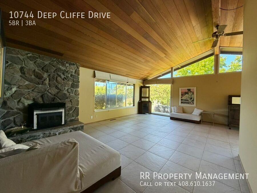 10744 Deep Cliffe Dr - Photo 5 of 37