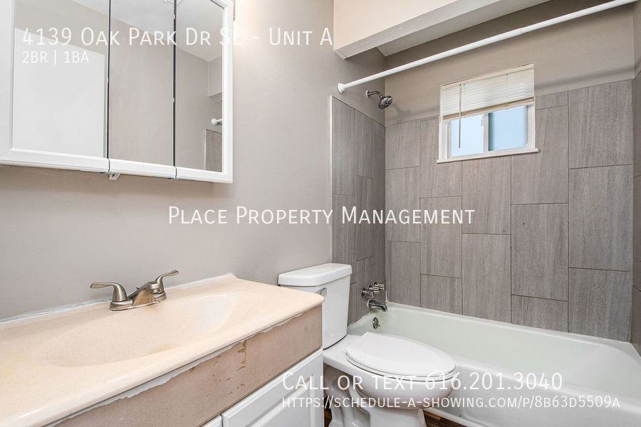 4139 Oak Park Dr Se #A - Photo 6 of 16
