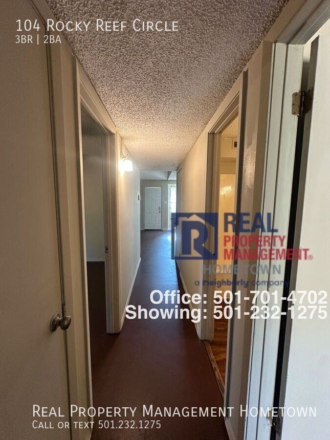 104 Rockyreef Cir - Photo 5 of 15
