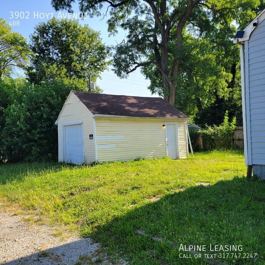 3902 Hoyt Ave - Photo 5 of 8