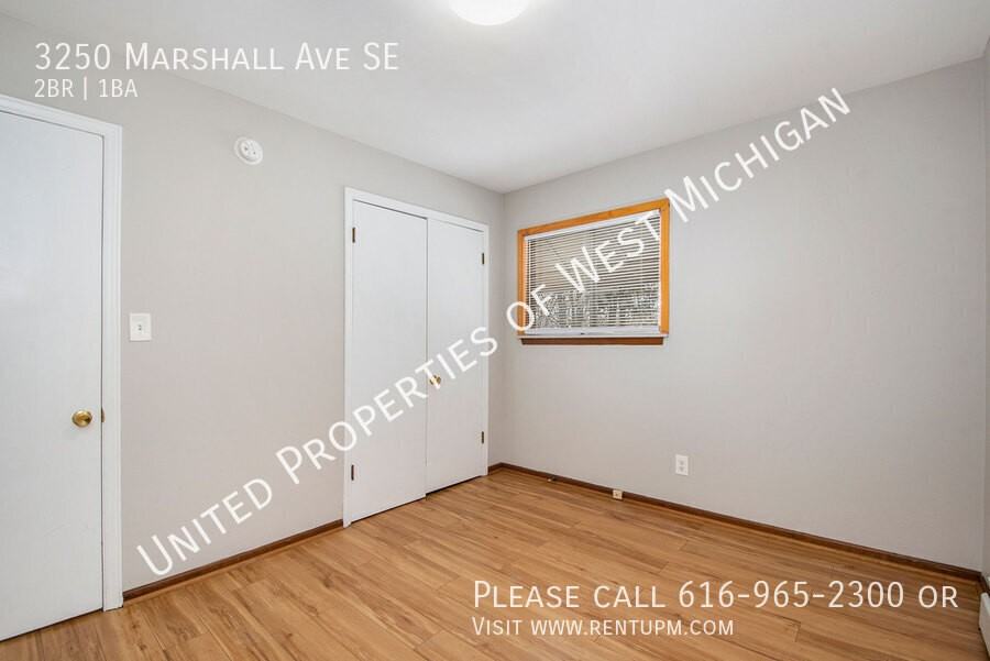 3250 Marshall Ave Se - Photo 7 of 14