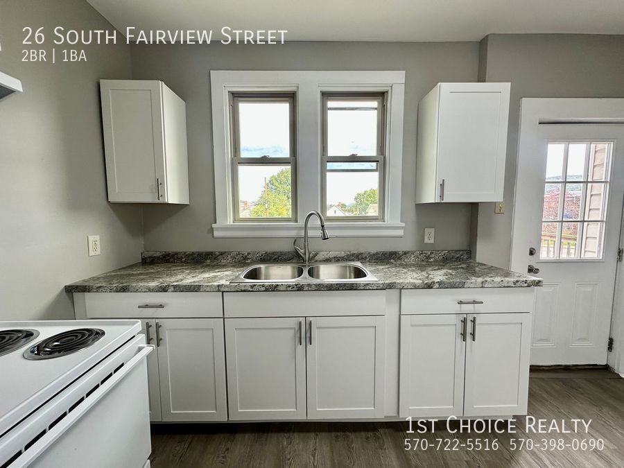26 S Fairview St - Photo 4 of 16
