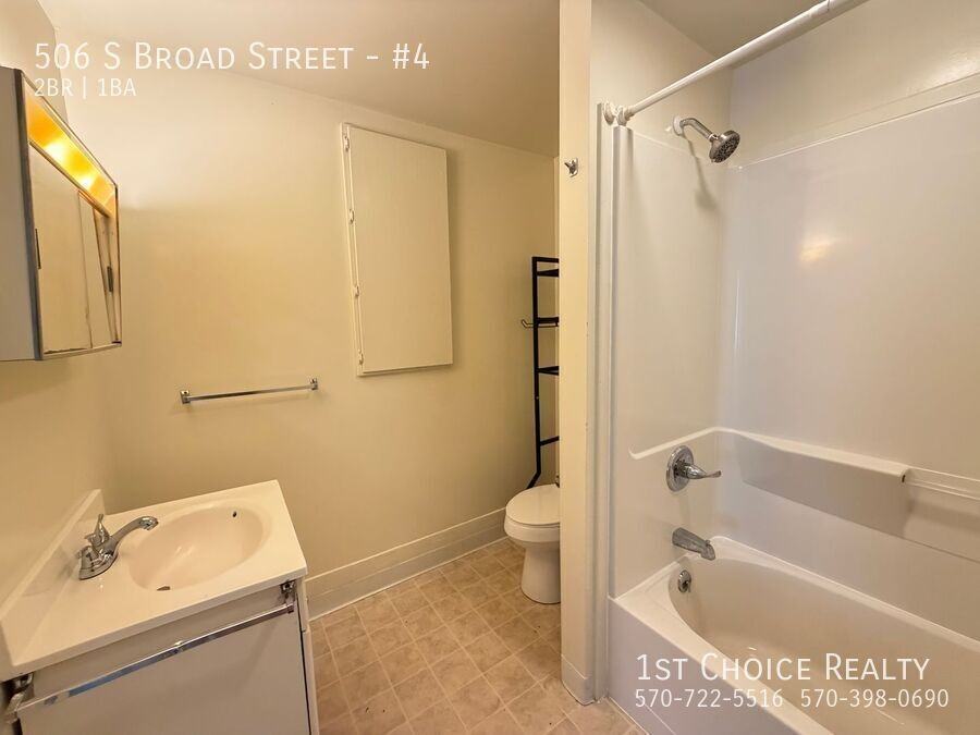 506 S Broad St #4 - Photo 7 of 8