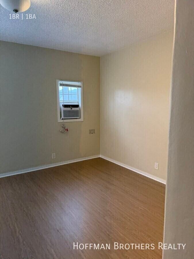 807 W Glenoaks Blvd #801 - Photo 3 of 17