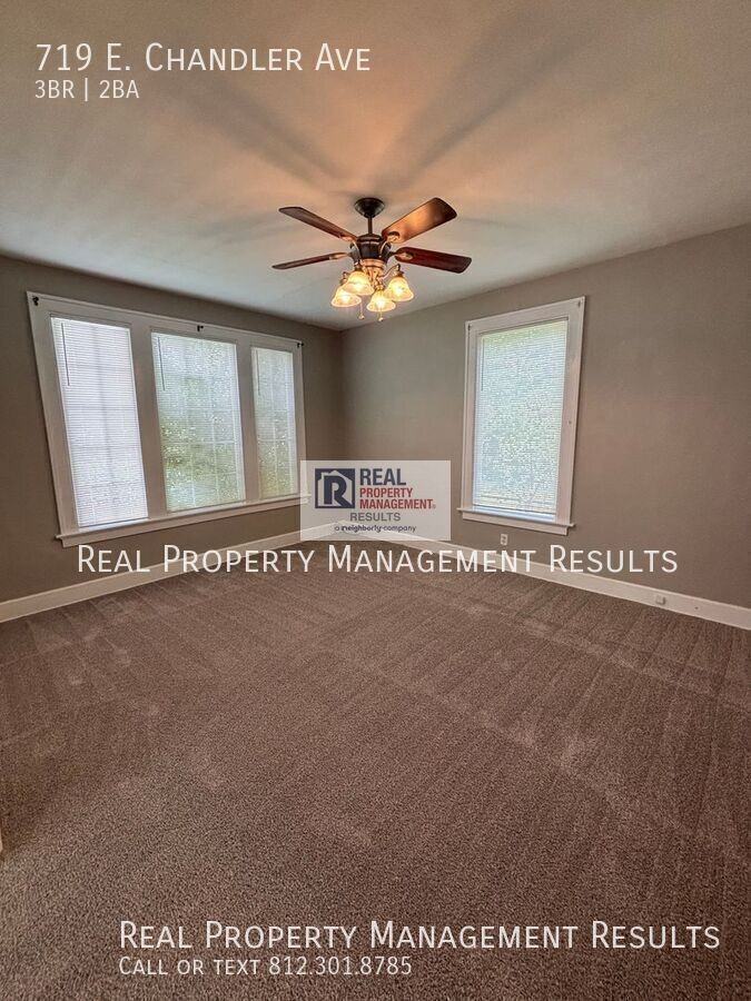 719 E Chandler Ave - Photo 5 of 19