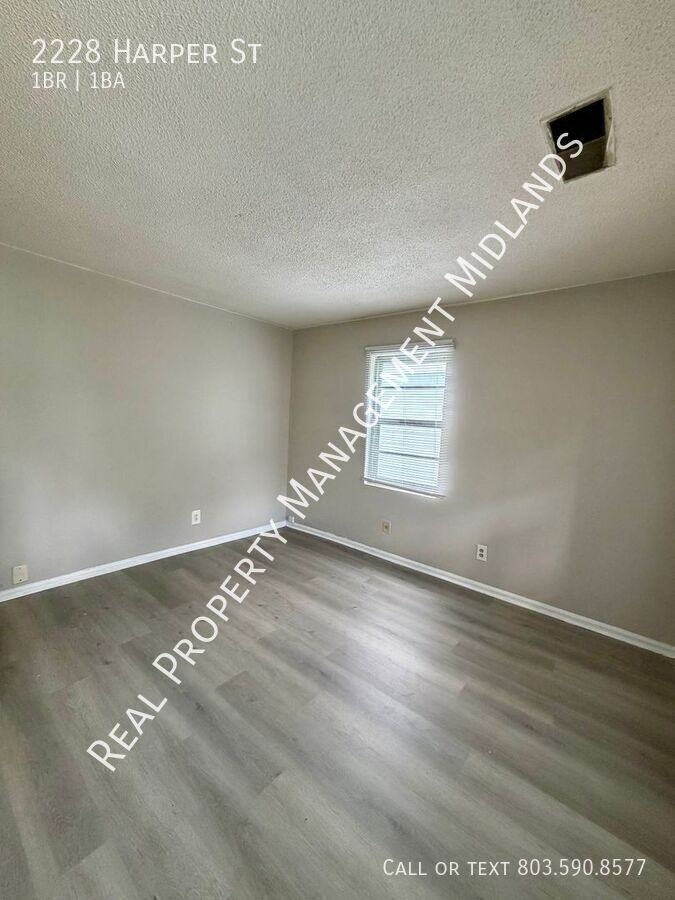 2228 Harper St - Photo 3 of 9