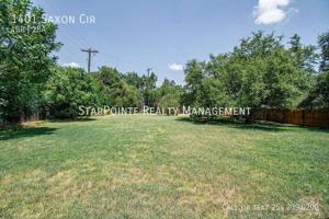 featured image of 1401 Saxon Cir
