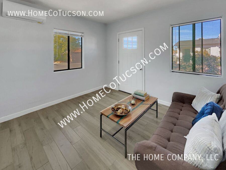 2714 N Hopi Pl #6 - Photo 5 of 23