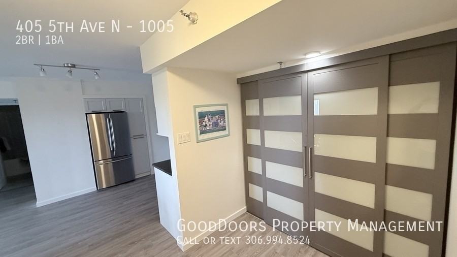 405 5th Ave N #1005 - Photo 2 of 17