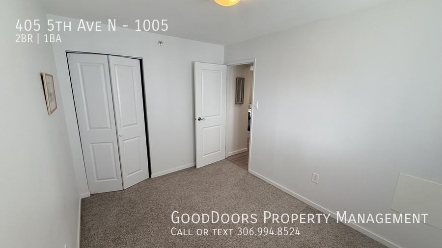 405 5th Ave N #1005 - Photo 4 of 17