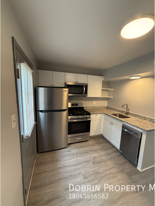 1707 Colorado Ave #U - Photo 6 of 19
