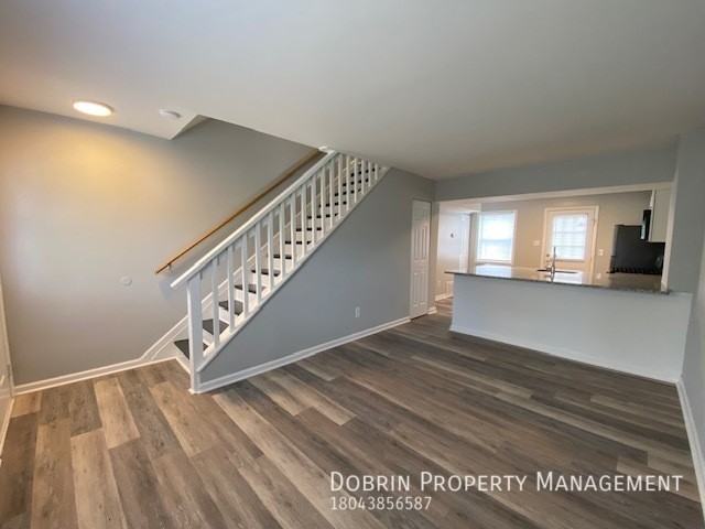 1701 Colorado Ave #P - Photo 6 of 17
