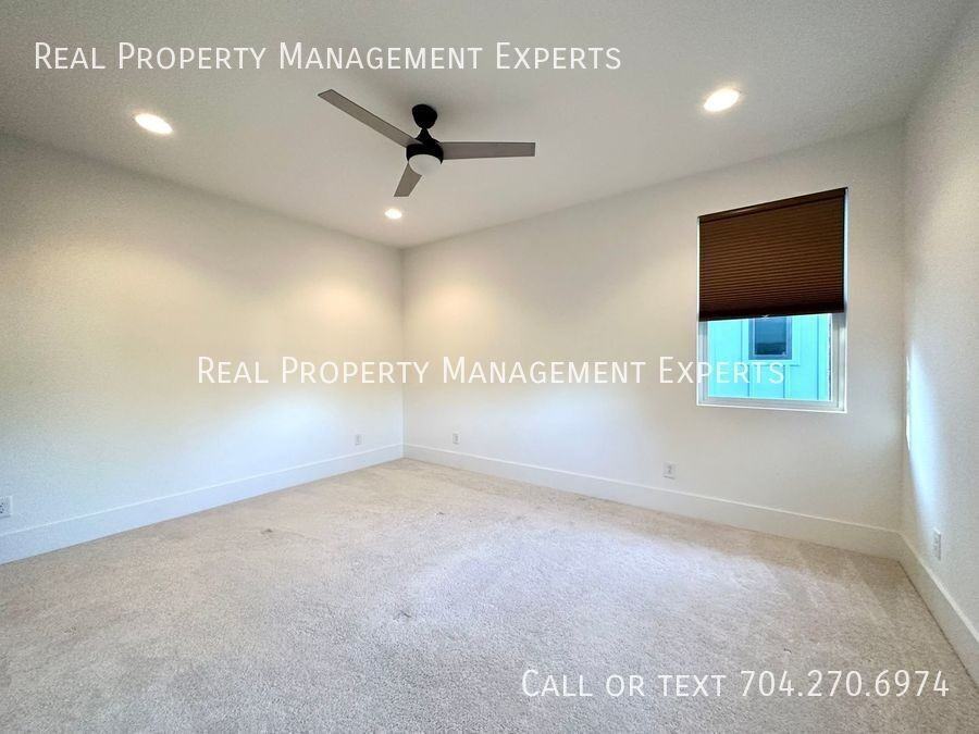 1004 Margaret Brown St #C - Photo 7 of 18