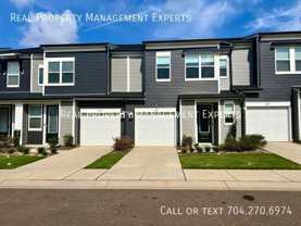 3115 Hutton Gardens Ln - Photo 1 of 1