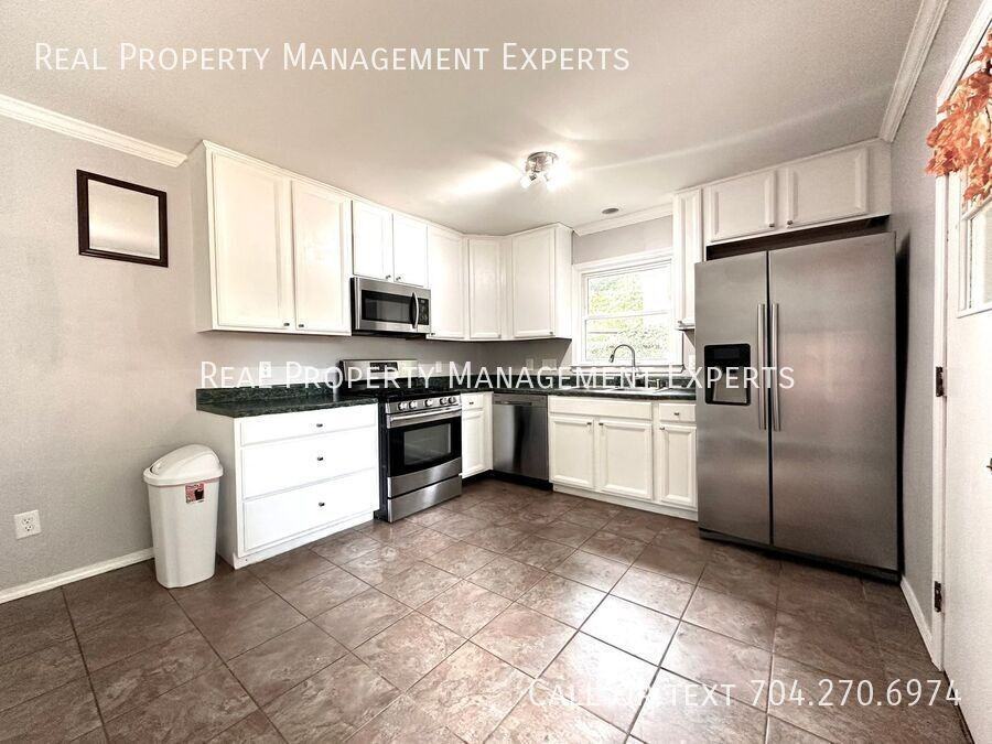 4429 Firwood Ln - Photo 3 of 21