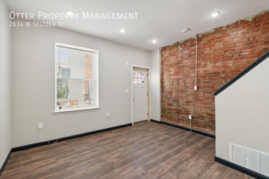 2634 W Seltzer St - Photo 7 of 20