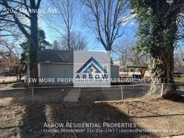 featured image of 202 Manning Ave
