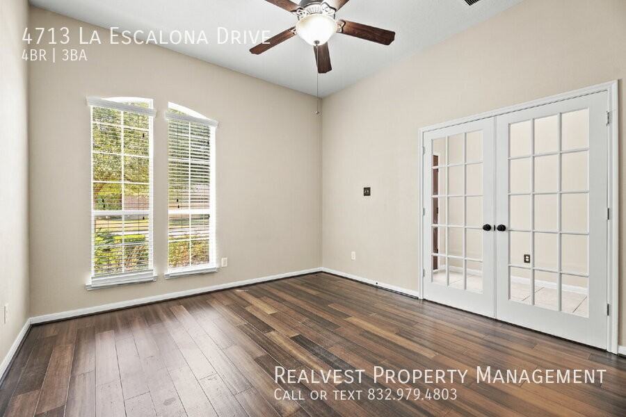 4713 La Escalona Dr - Photo 2 of 23