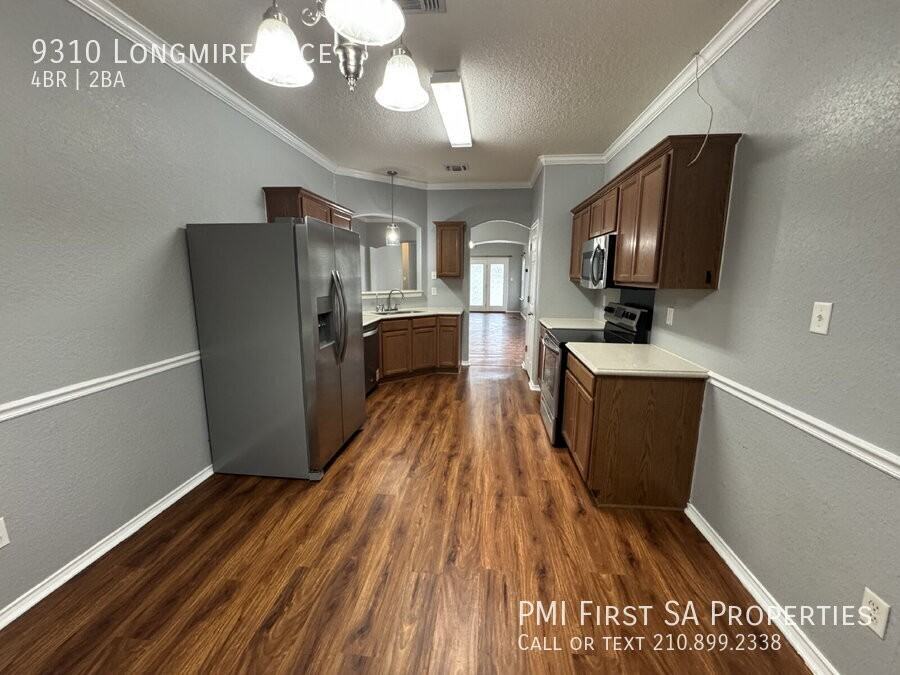 9310 Longmire Trce - Photo 5 of 18