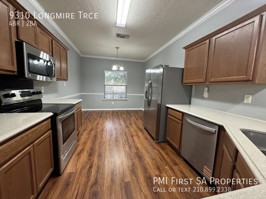 9310 Longmire Trce - Photo 6 of 18