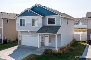 featured image of 1447 Sw Sagebrush Ln
