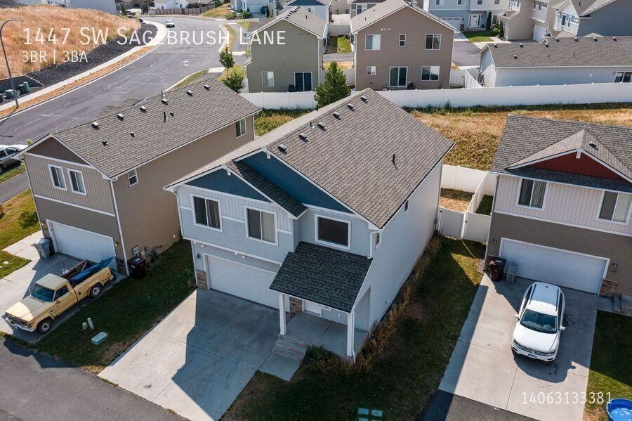 1447 Sw Sagebrush Ln - Photo 2 of 30