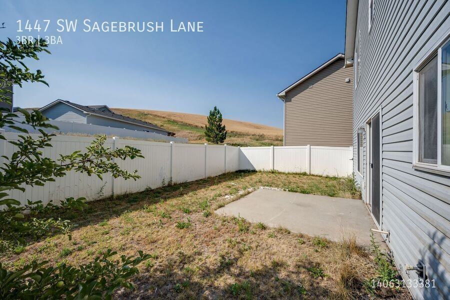 1447 Sw Sagebrush Ln - Photo 7 of 30