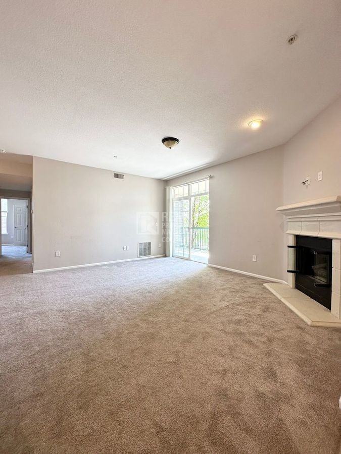 3865 S Dayton St #202 - Photo 3 of 21