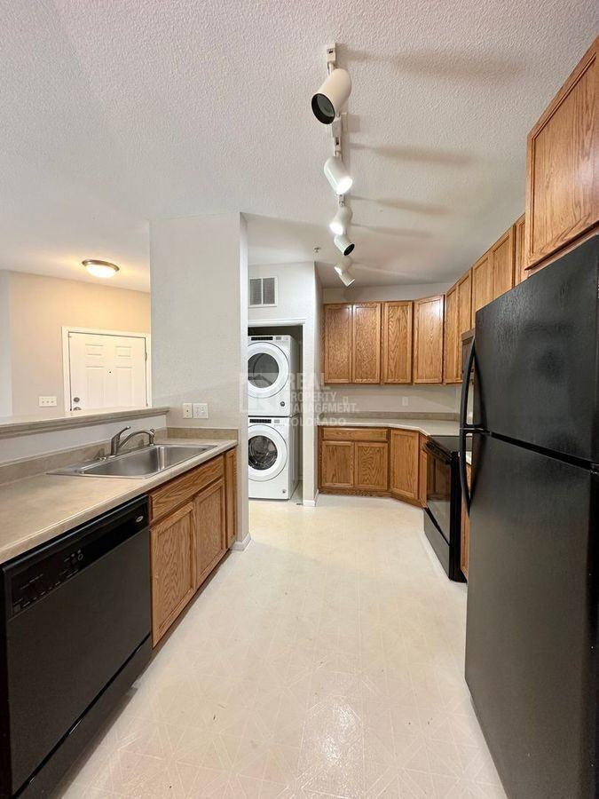 3865 S Dayton St #202 - Photo 6 of 21