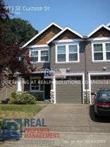 933 Se Clatsop St - Photo 1 of 1