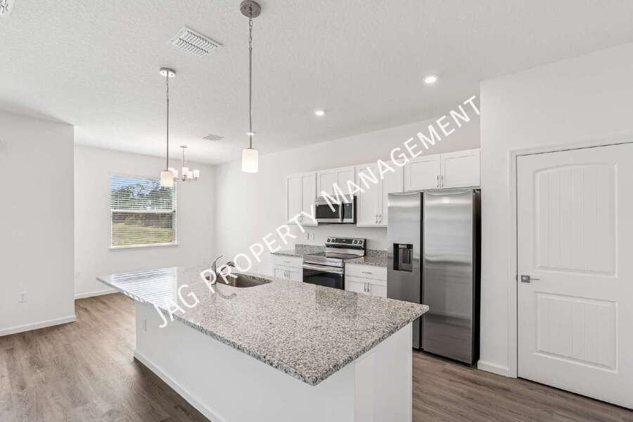 2613 Hagoplan Ave Sw - Photo 2 of 27