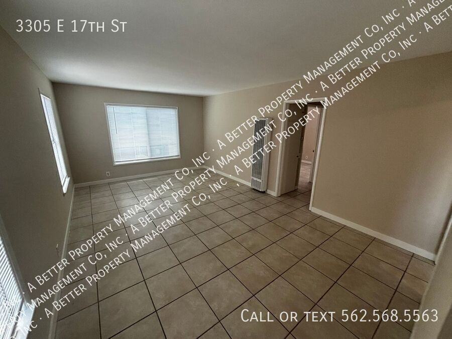 3305 E 17th St - Photo 3 of 10