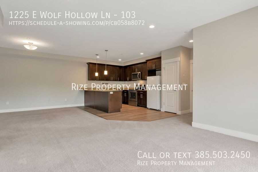 1225 E Wolf Hollow Ln #103 - Photo 3 of 17