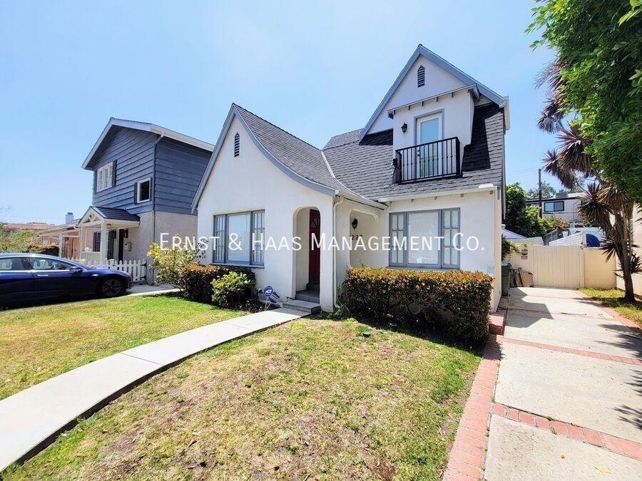 2227 Camden Ave