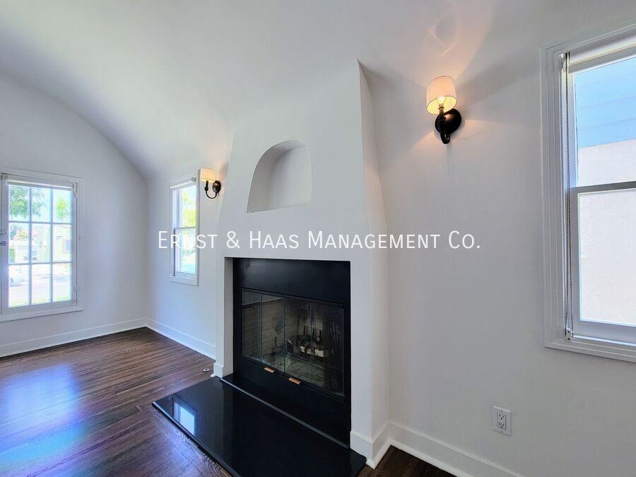 2227 Camden Ave - Photo 7 of 39