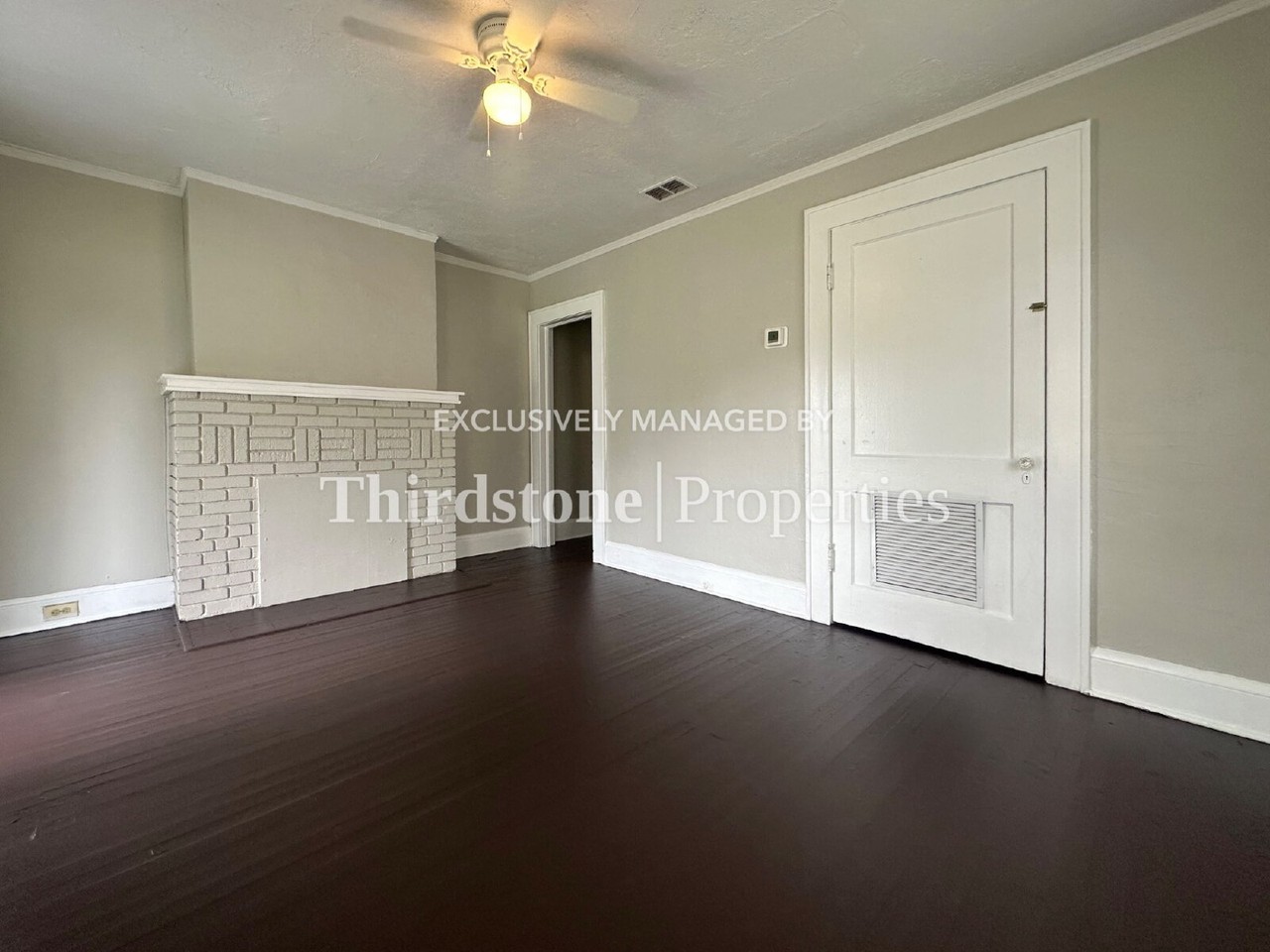 3048 Hunt St - Photo 4 of 17