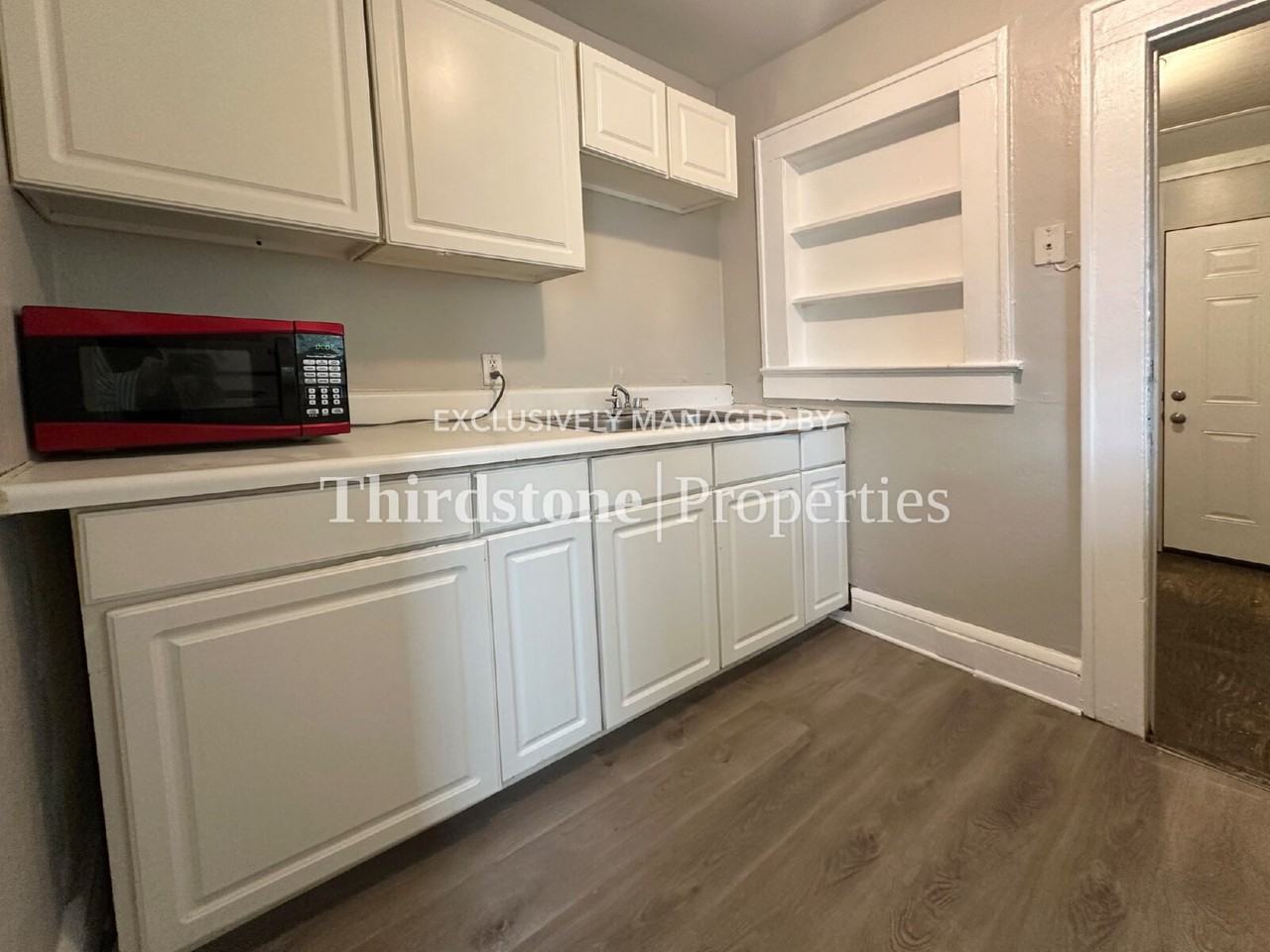3048 Hunt St - Photo 7 of 17