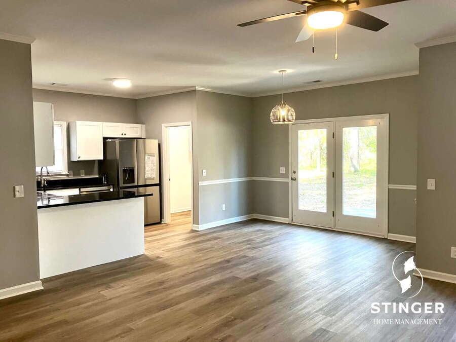 2646 Joshua Cir - Photo 2 of 10