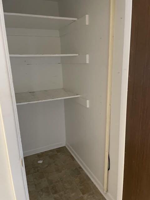 5331 S Delaware St - Photo 4 of 42