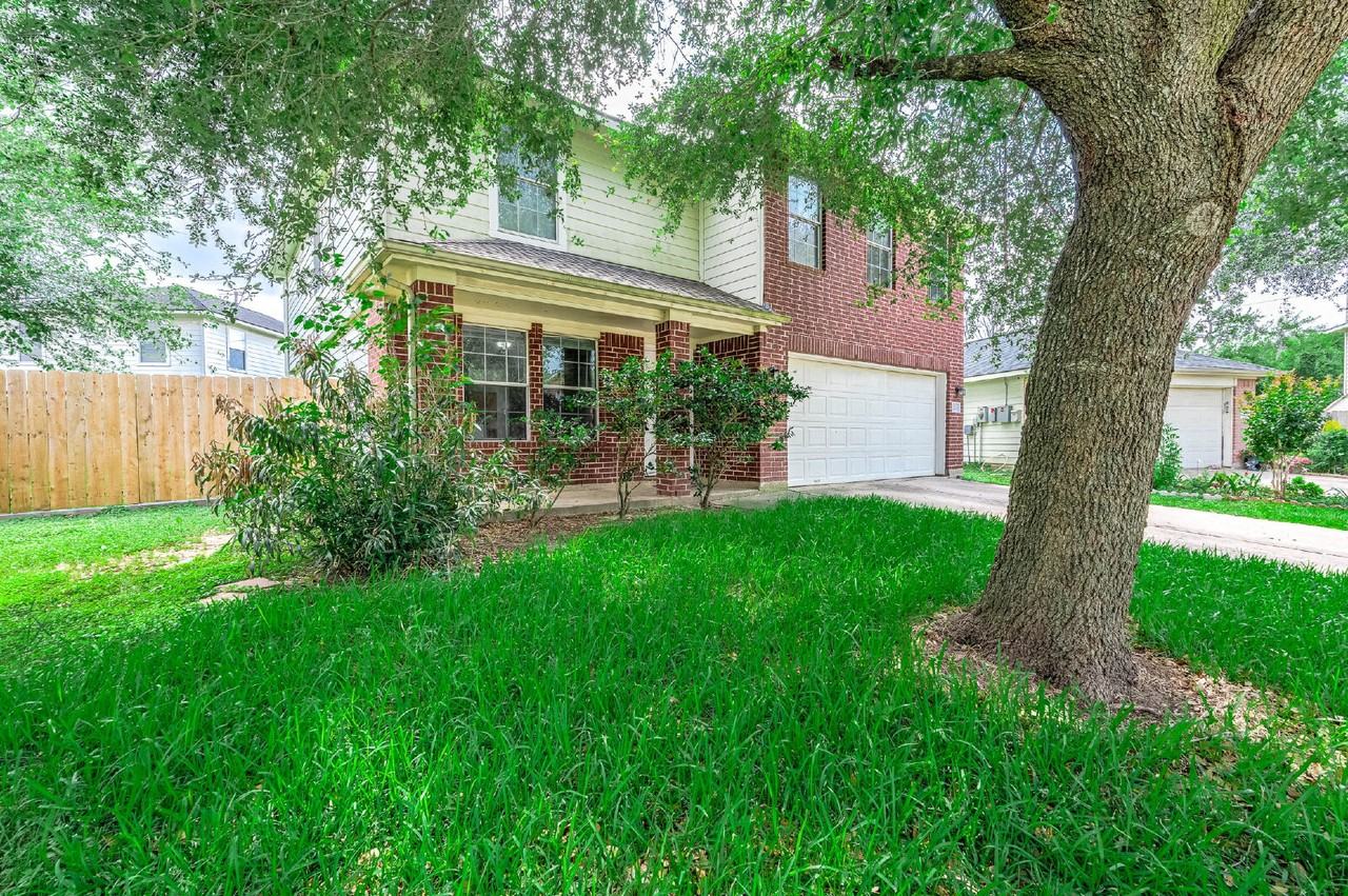 17219 Morning Blossom Pl - Photo 3 of 35