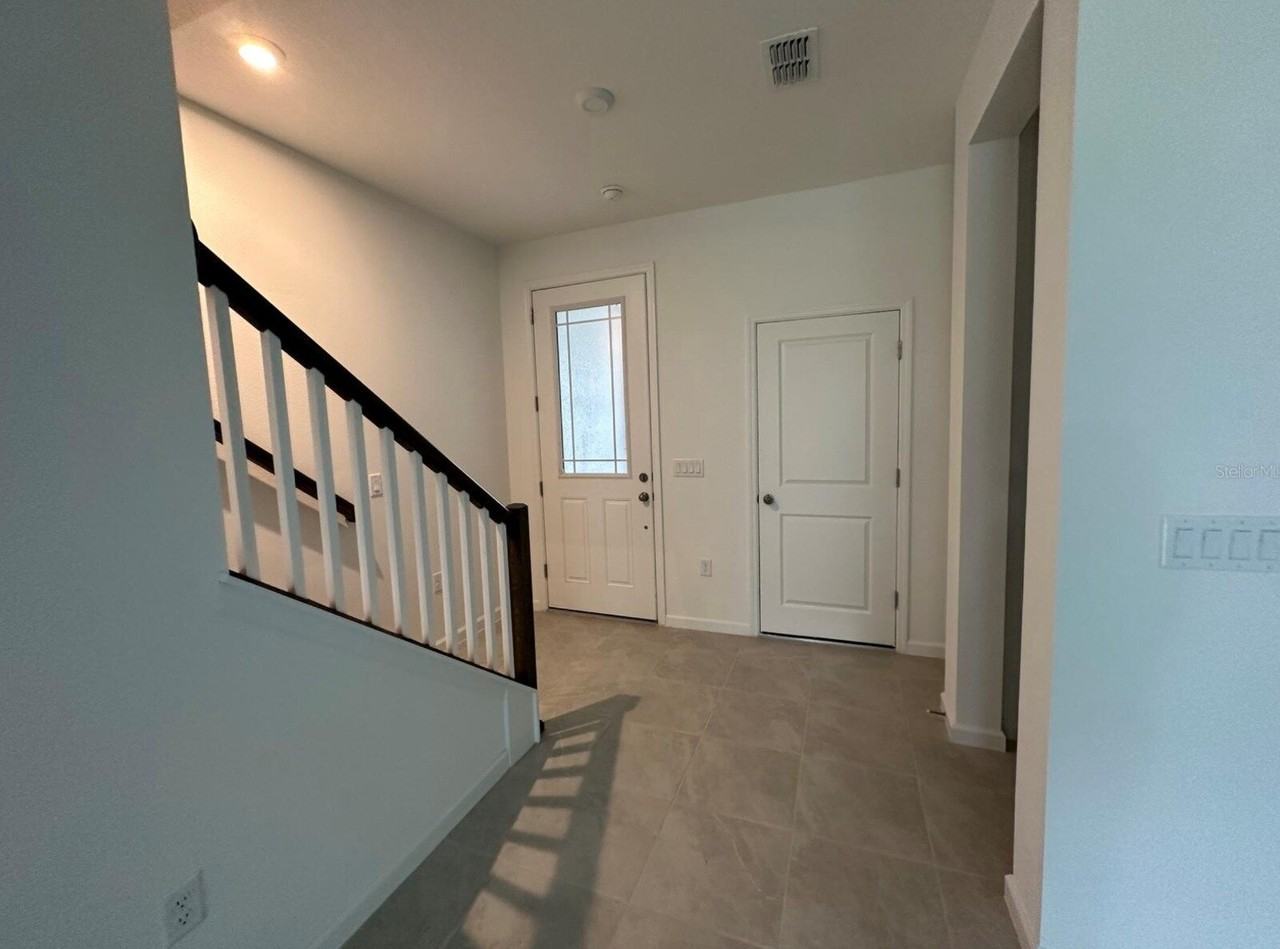 1166 Seaside Mist Trl - Photo 5 of 32