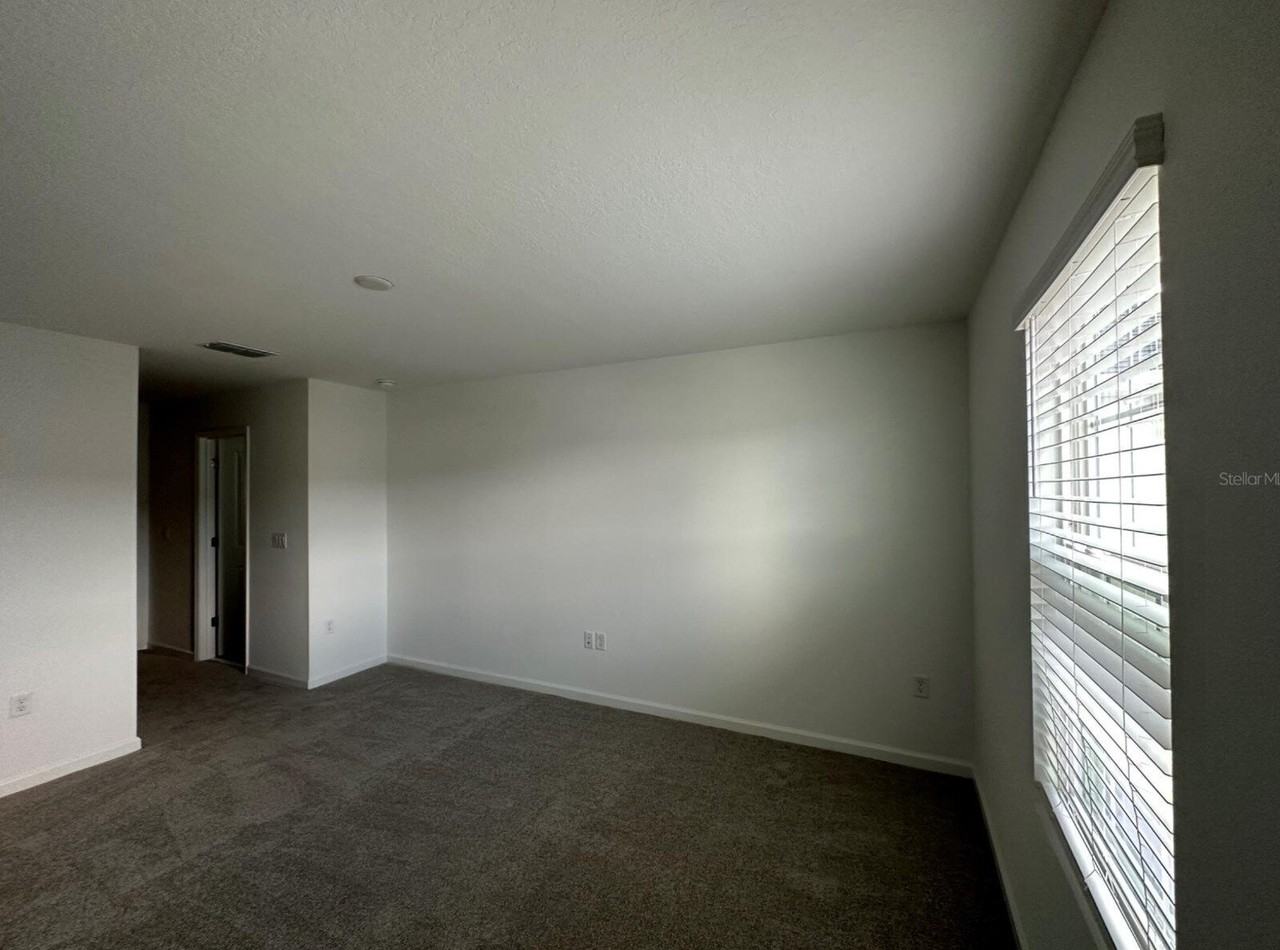 1166 Seaside Mist Trl - Photo 7 of 32