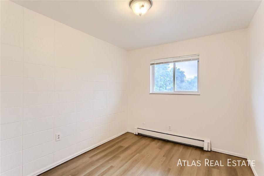901 S Taft Hill Rd #3 - Photo 4 of 9