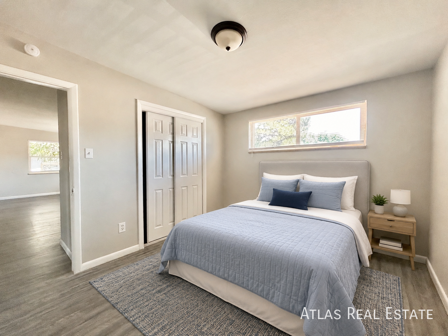 4425 Elizabeth St - Photo 6 of 11
